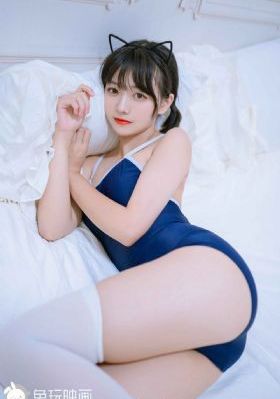 色噜噜精品_高清迅雷下载